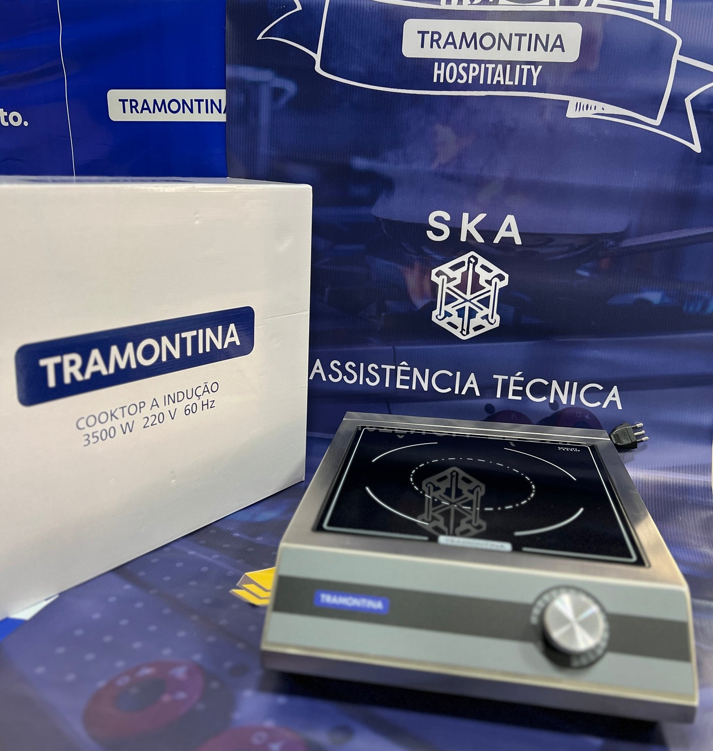 FOGÃO DE INDUÇÃO AÇO INOX PORTÁTIL TRAMONTINA- BT350K1 | Potência Profissional Agora na Sua Casa